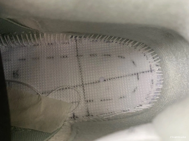 4 (W) HV0823-003 Air Jordan Seafoam 1101